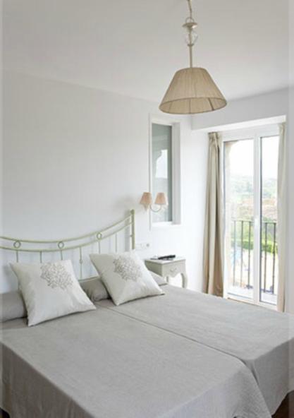 Hostal Doña Blanca Siguenza Habitación foto